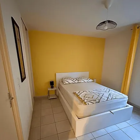 Apartman Roumiappart Du Moulin Vénissieux